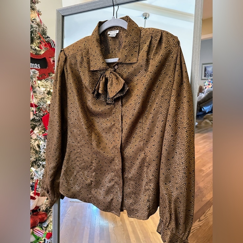 Nicola Button Down Size 12 Vintage Top
